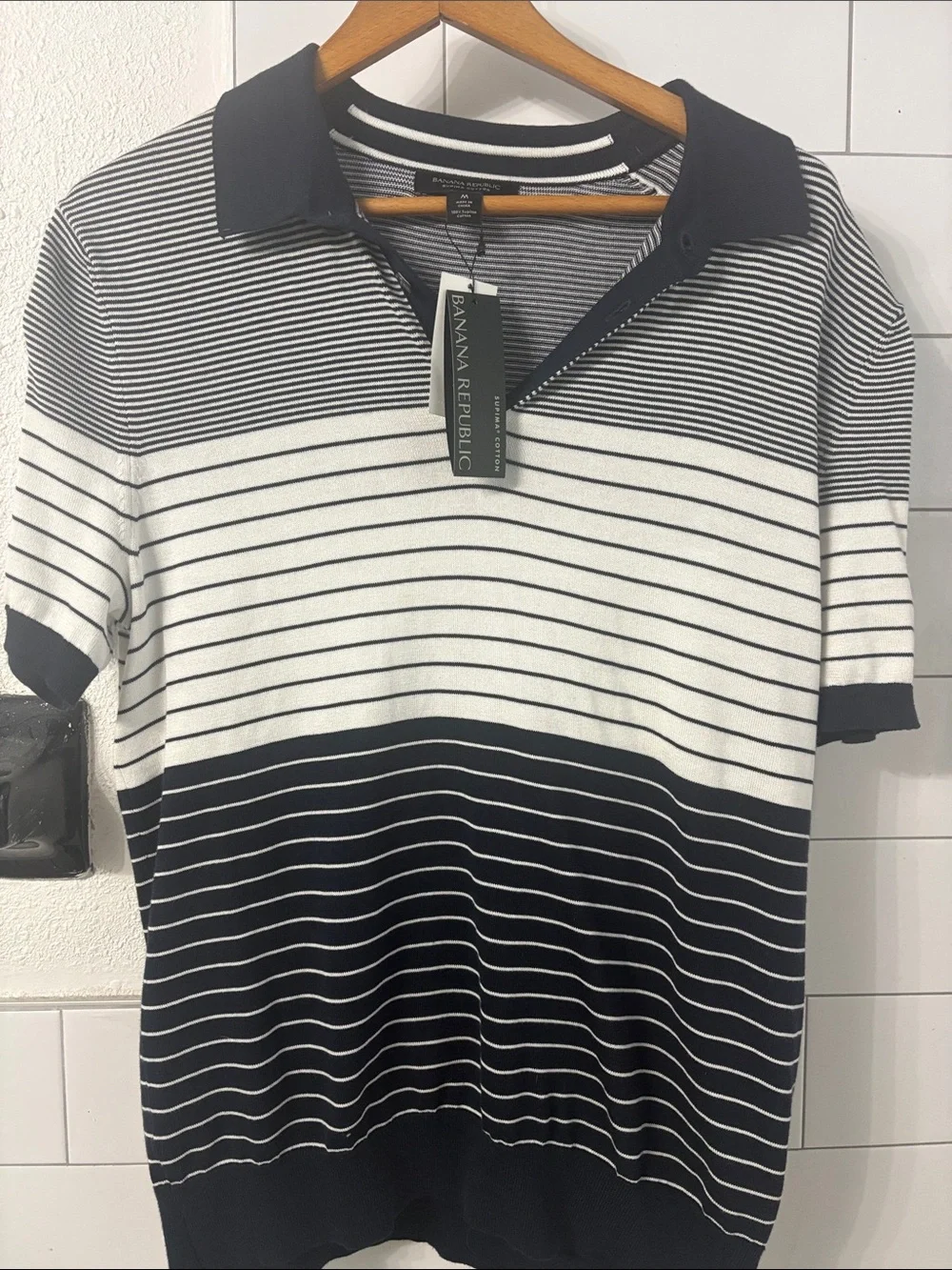 Banana Republic Men's Navy and White Striped Polo